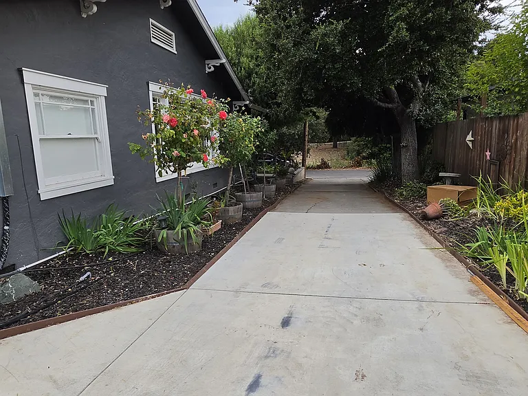 41620 Beatrice St — Photo 1