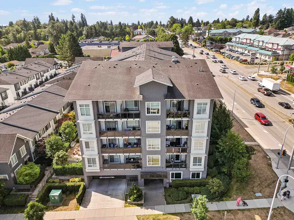 13628 81a Ave #106, Surrey, BC V3W 3E2