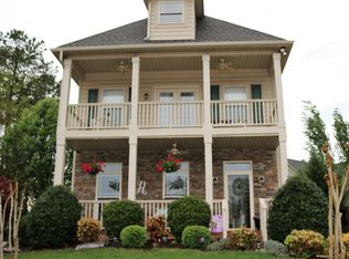 7016 Holly Grove Ct, Matthews, NC 28104