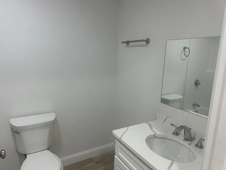 386 High St — Photo 8