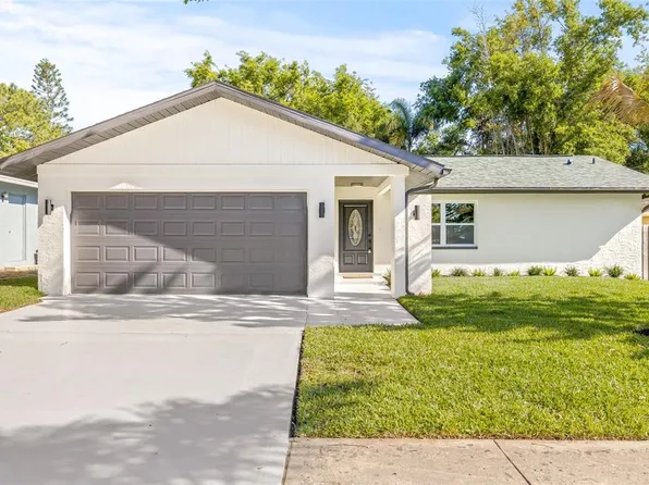 2651 Surrey Dr, Palm Harbor, FL 34684
