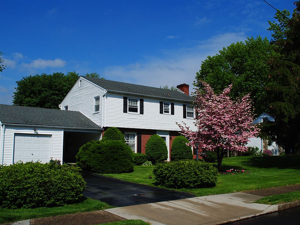 1961 Berkley Rd.