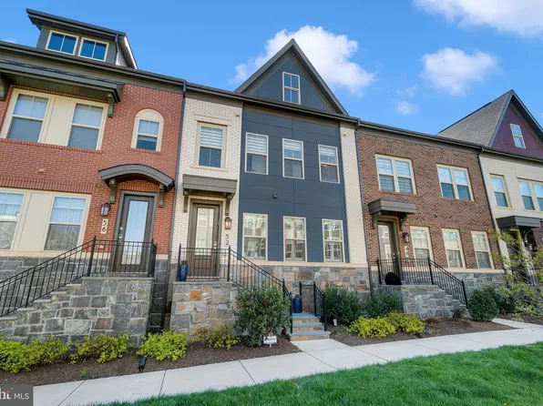 52 Bleeker Pl, Gaithersburg, MD 20878