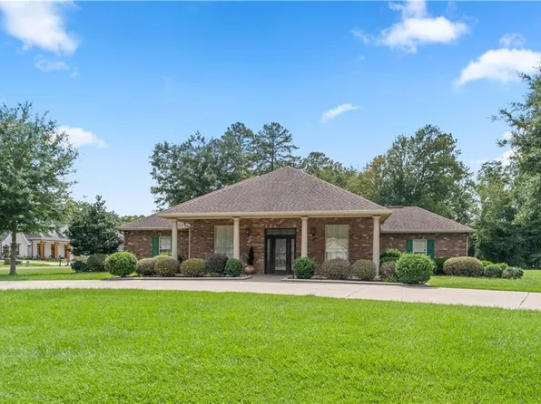47069 Oak Creek Trce, Hammond, LA 70401