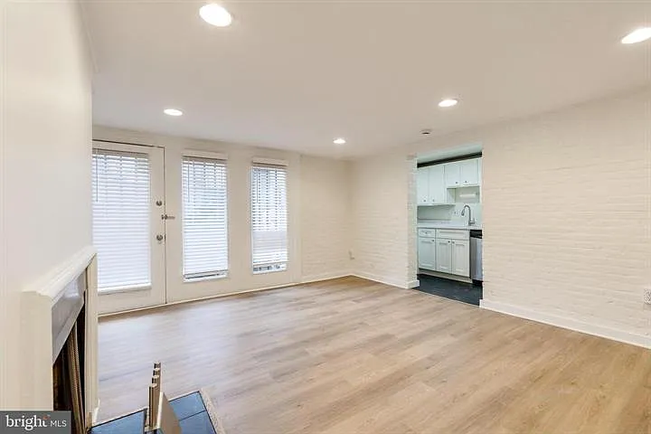 1 bed, 580 sqft, $2,050 — Photo 3