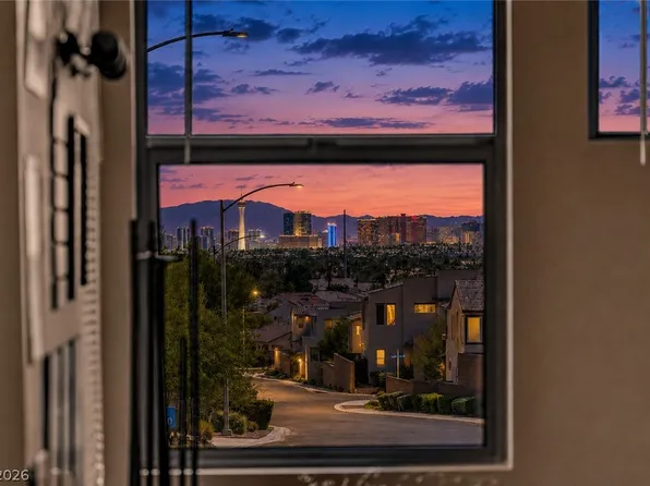 508 Monarch Ridge Ct, North Las Vegas, NV 89084