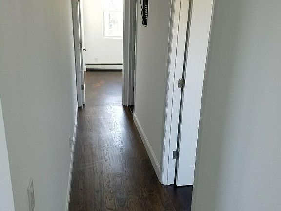 3rd image of 175 Essex St
