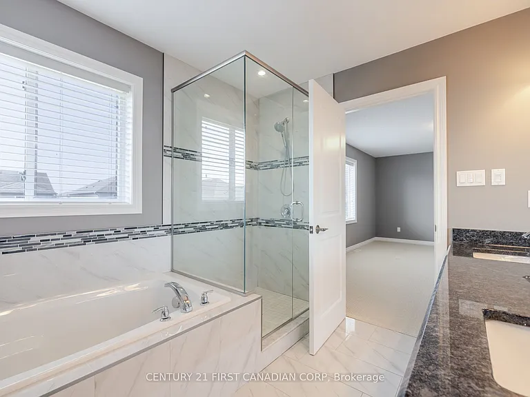 1690 Beaverbrook Ave — Photo 21