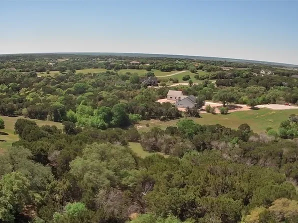 8136 Retreat Blvd, Cleburne, TX 76033