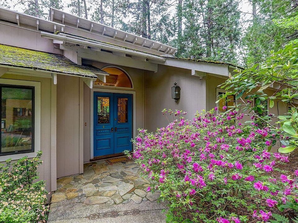 2nd image of 10966 Sutter Way