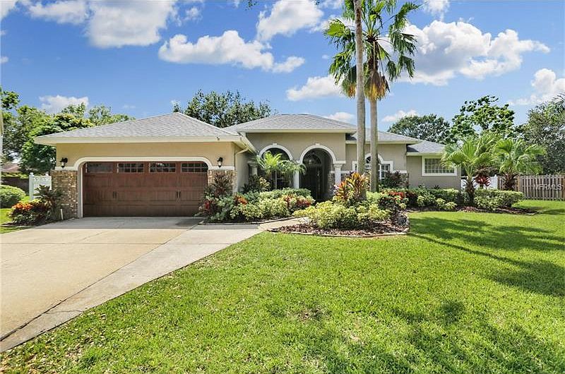 1st image of 9702 Hidden Cove Ct