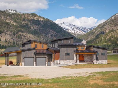 188 Shooting Star Dr, Thayne, WY, 83127