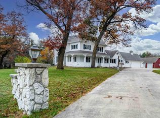 9542 Winslow Rd, Janesville, IA 50647