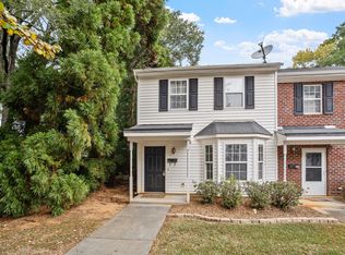 148 Callan Park Ln, Cary, NC 27511