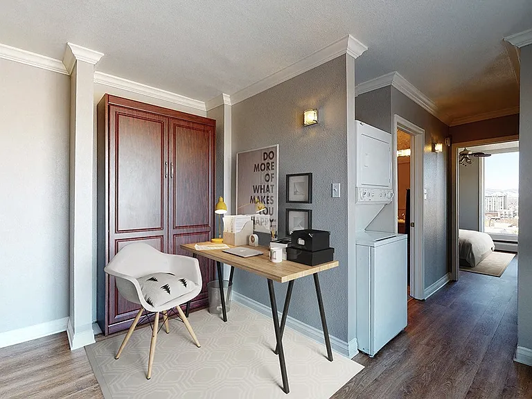 Latitude 40 — Photo 37