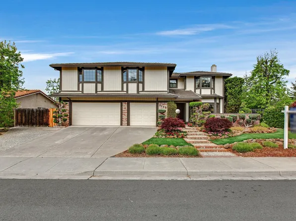 2703 Crater Rd, Livermore, CA 94550