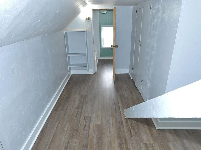 212 S Wooster Ave #3 — Photo 6