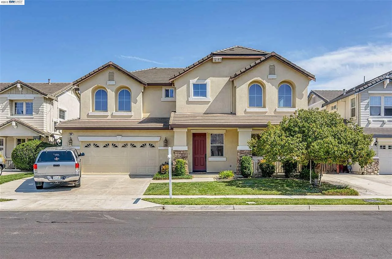 1331 Katherine Ct photo 1