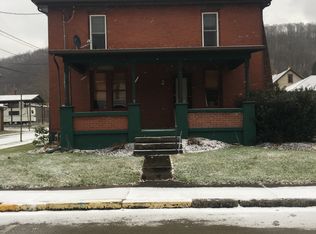 521 Market St, Bolivar, PA 15923