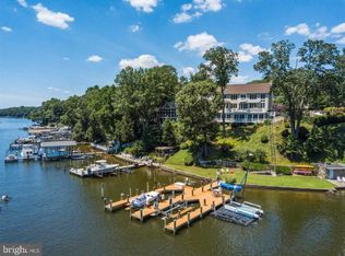 697 Shore Rd, Severna Park, MD 21146