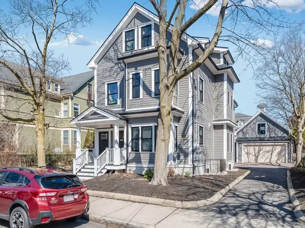 11 Preston Rd #2, Somerville, MA 02143