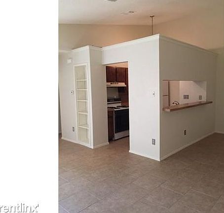 Walnut Ridge Kitchen-Living