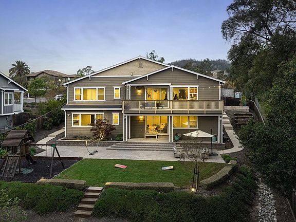 4th image of 5678 Eastlake Dr