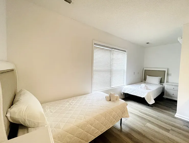 1704 Perrin Dr #1704 — Photo 32