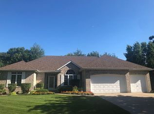 8552 College Trl, Inver Grove Heights, MN 55076