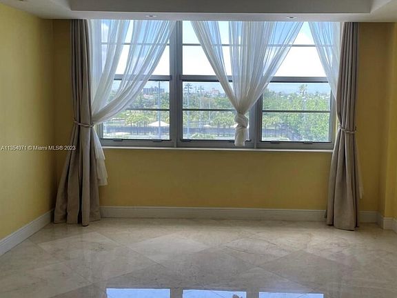 4th image of 1020 Meridian Ave APT 611