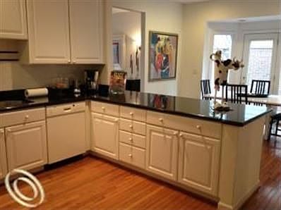 5th image of 1120 Park Place Ct