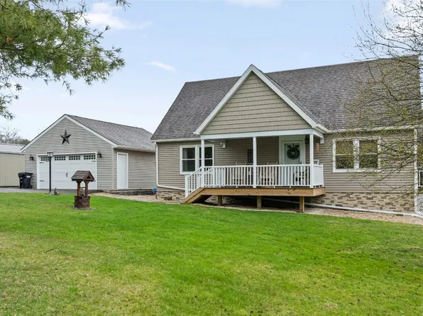 586 Lillie Hill Rd, Apalachin, NY 13732