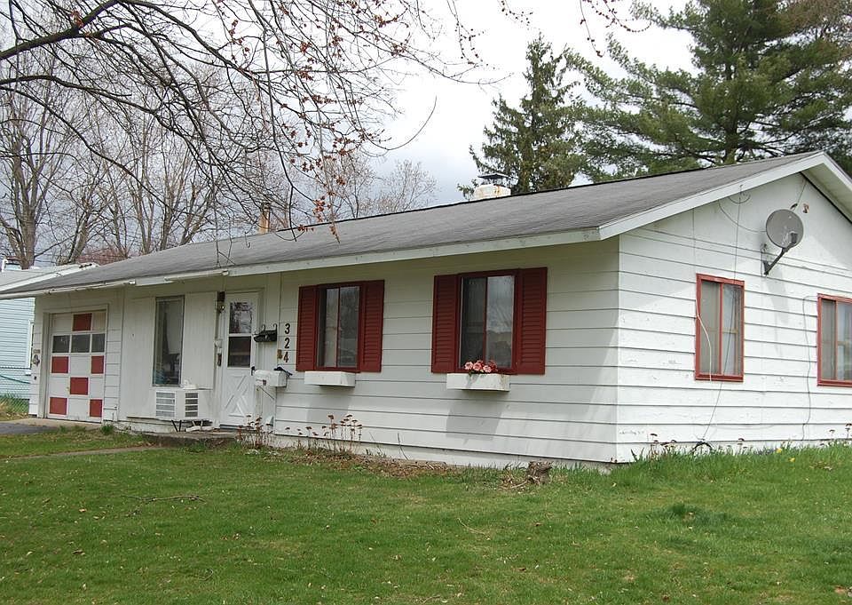 1st image of 324 Shappee St