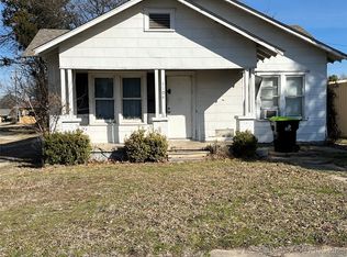 1104 E 8th St, Ada, OK 74820