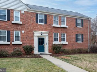 6618 E Wakefield Dr APT A2, Alexandria, VA 22307