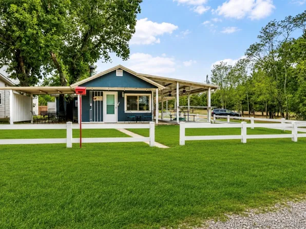 5112 Oakwood Rd, Kingston, OK 73439