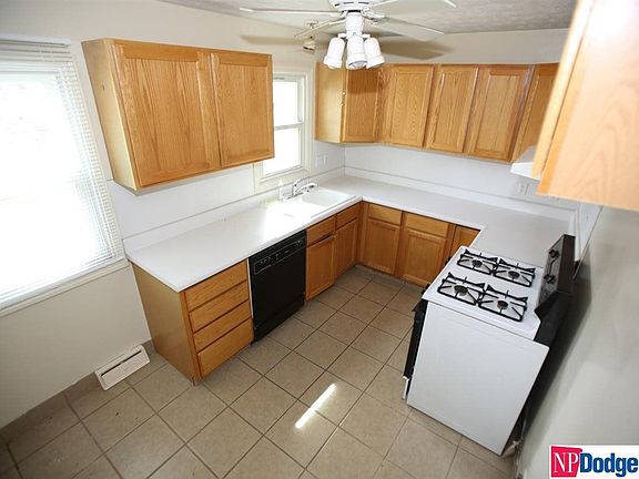 3rd image of 7009 Western Ave