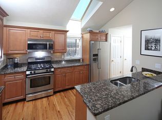 94 Holbeck Cor, Plymouth, MA 02360