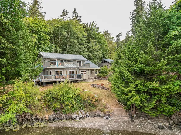 115 Grantville St, Saltspring Island, BC V8K 1N9