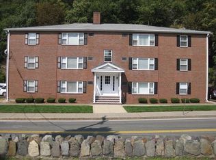 90 Sylvan St #11, Melrose, MA 02176