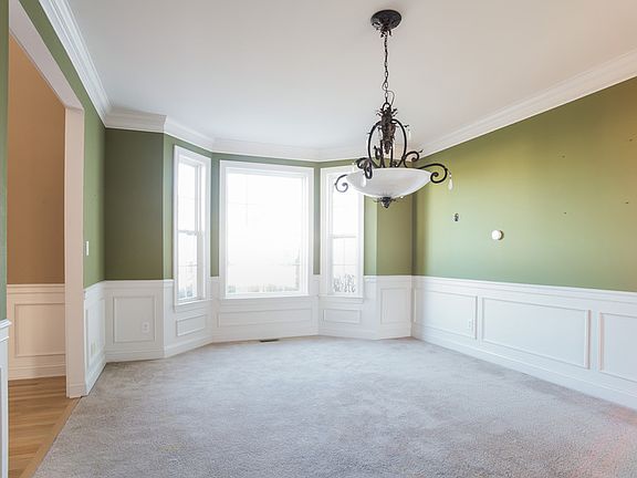 5th image of 606 Star Haven Ct