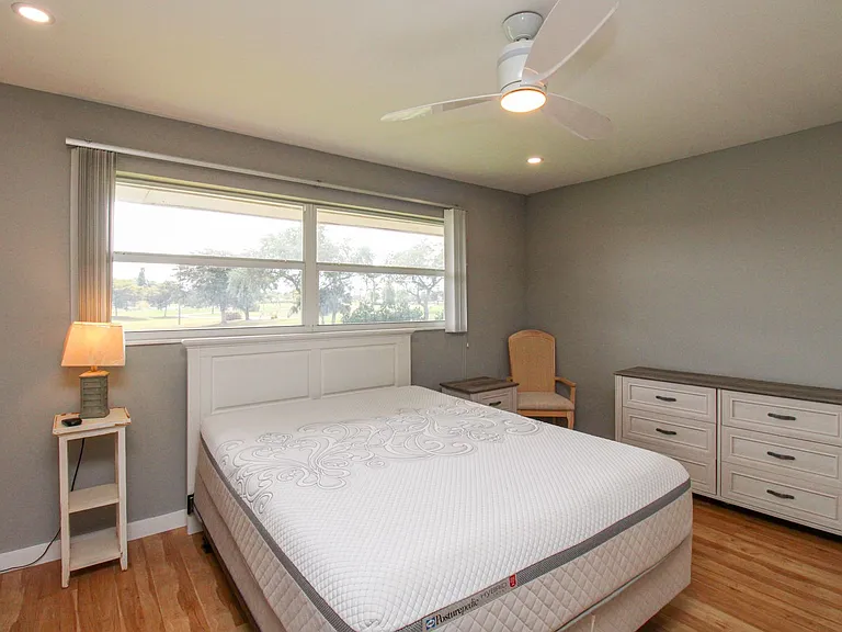 600 Valley Stream Dr #F9 — Photo 29