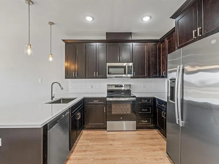 532 Galt Dr — Photo 5