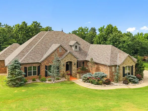 4160 Newburg Dr, Choctaw, OK 73020