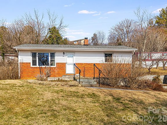 4th image of 20 Ridge Cross Rd