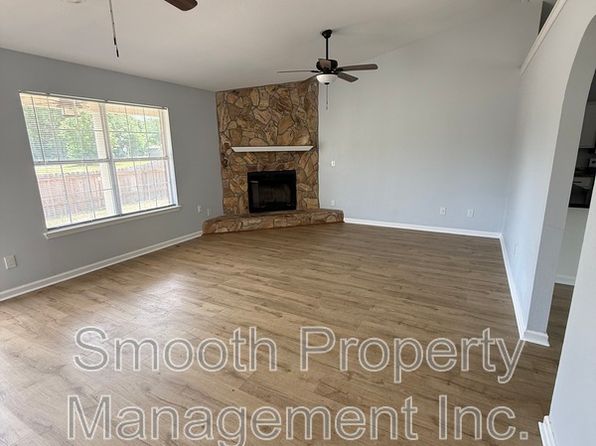 8699 Riverstone Rd, Milton, FL 32583 – 4-bedroom rental in Milton
