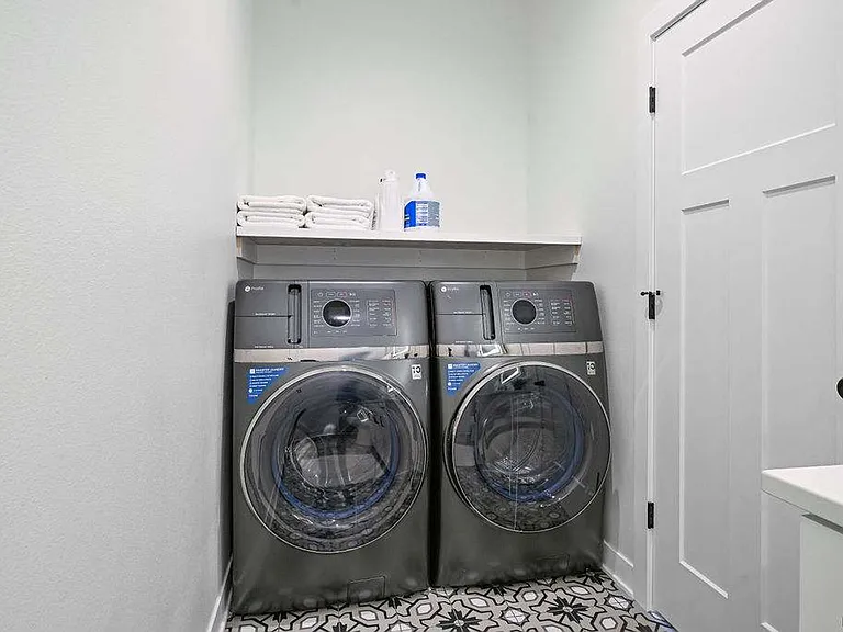 Laundry Room Cabinet