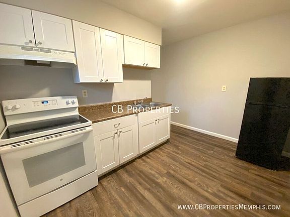 2nd image of 2922 Hale Ave
