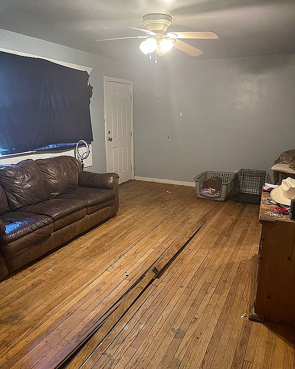 2nd image of 1217 Ridgewood Rd