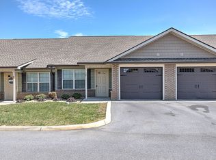 40 Sutter Pl, Johnson City, TN 37615